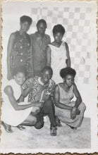 Load image into Gallery viewer, Malick Sidibé - Chemise - Les Confrères Le 28-3-1970