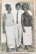 Load image into Gallery viewer, Malick Sidibé - Chemise - Les suprêmes à Médine 13-1-67